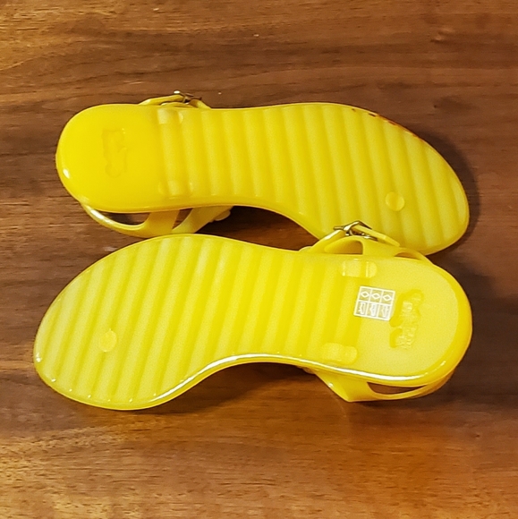 Coach flower jelly sandals 6 NWOT - Picture 4 of 13
